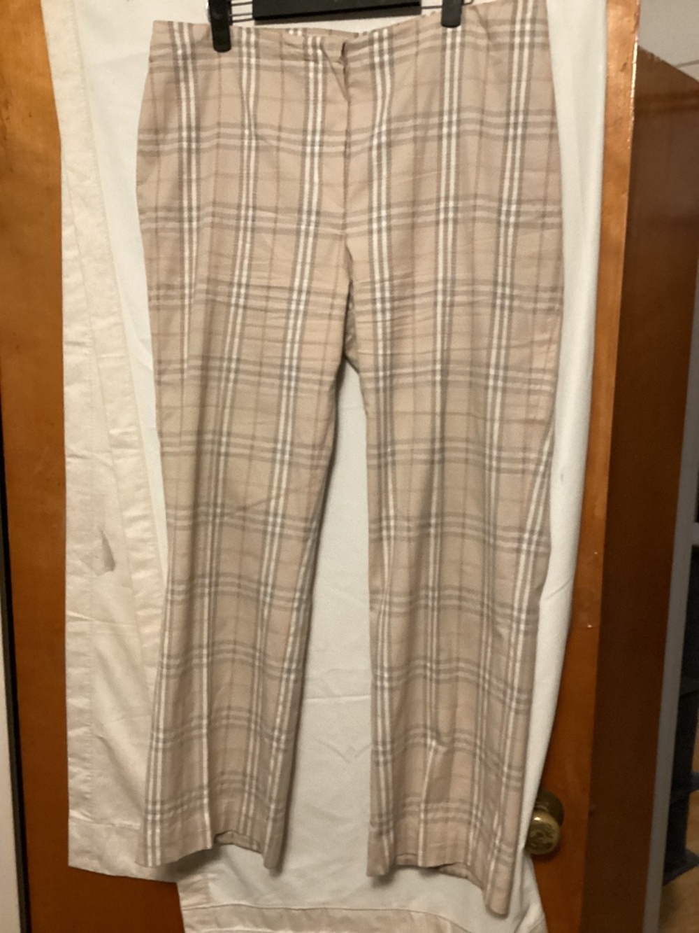 Burberry flat waisted light weight casual classic checkered pants SZ 14